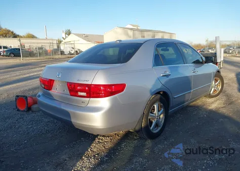 2005 Honda Accord 2.4 Ex z USA, uszkodzony, nr VIN 1HGCM56885A123883